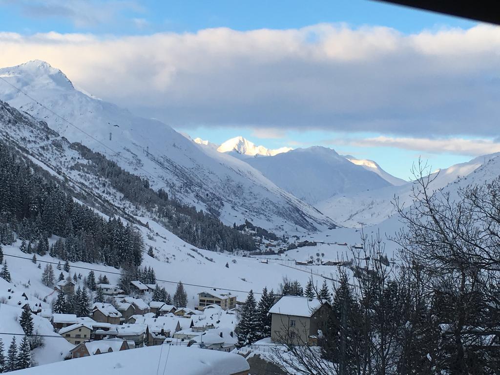 Bnb Bellavista Apartment Andermatt Exterior photo
